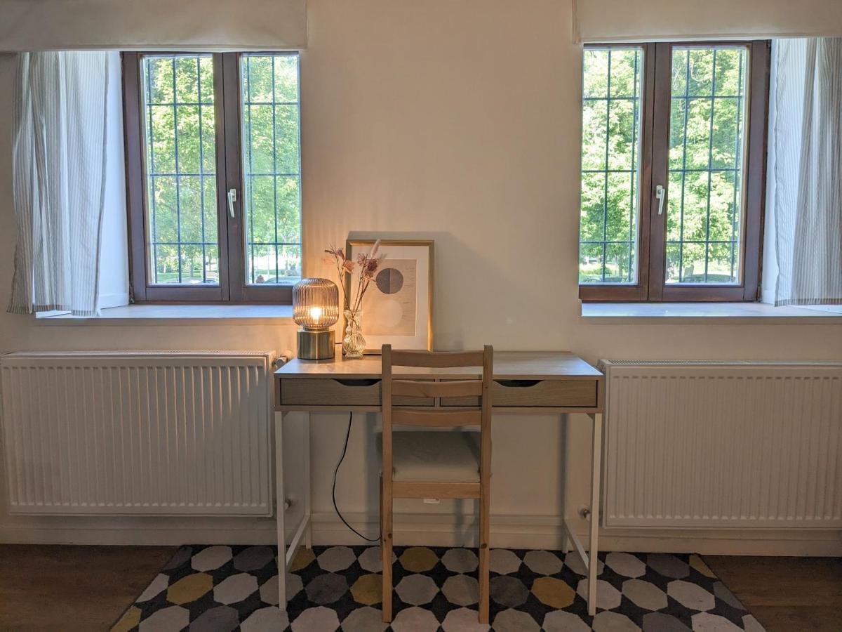 Stylish 2-Bedroom Apartment In Central Budapest Esterno foto
